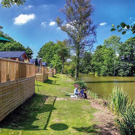 Upton Lakes Lodges Cullompton Zewnętrze zdjęcie